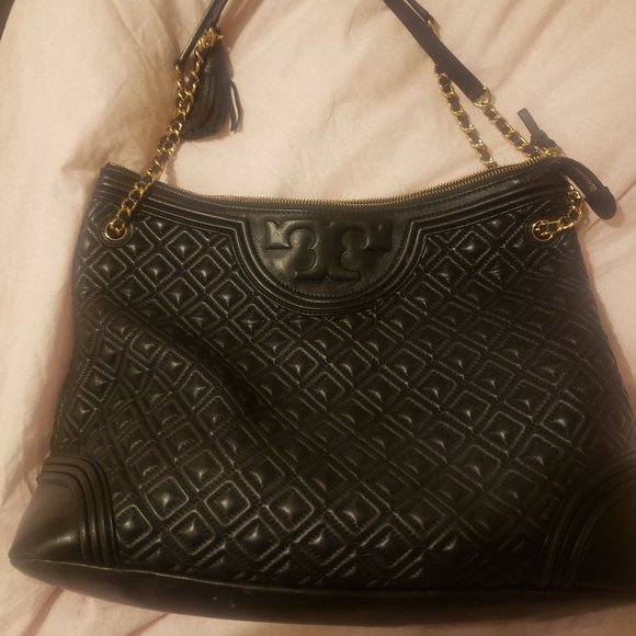 Tory Burch Handbags - Tory Burch Quilted Fleming Bag